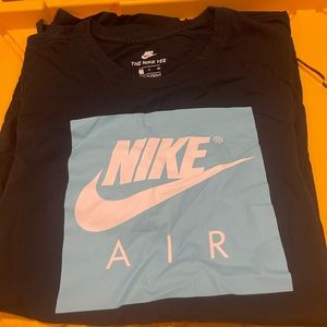 Nike air tee